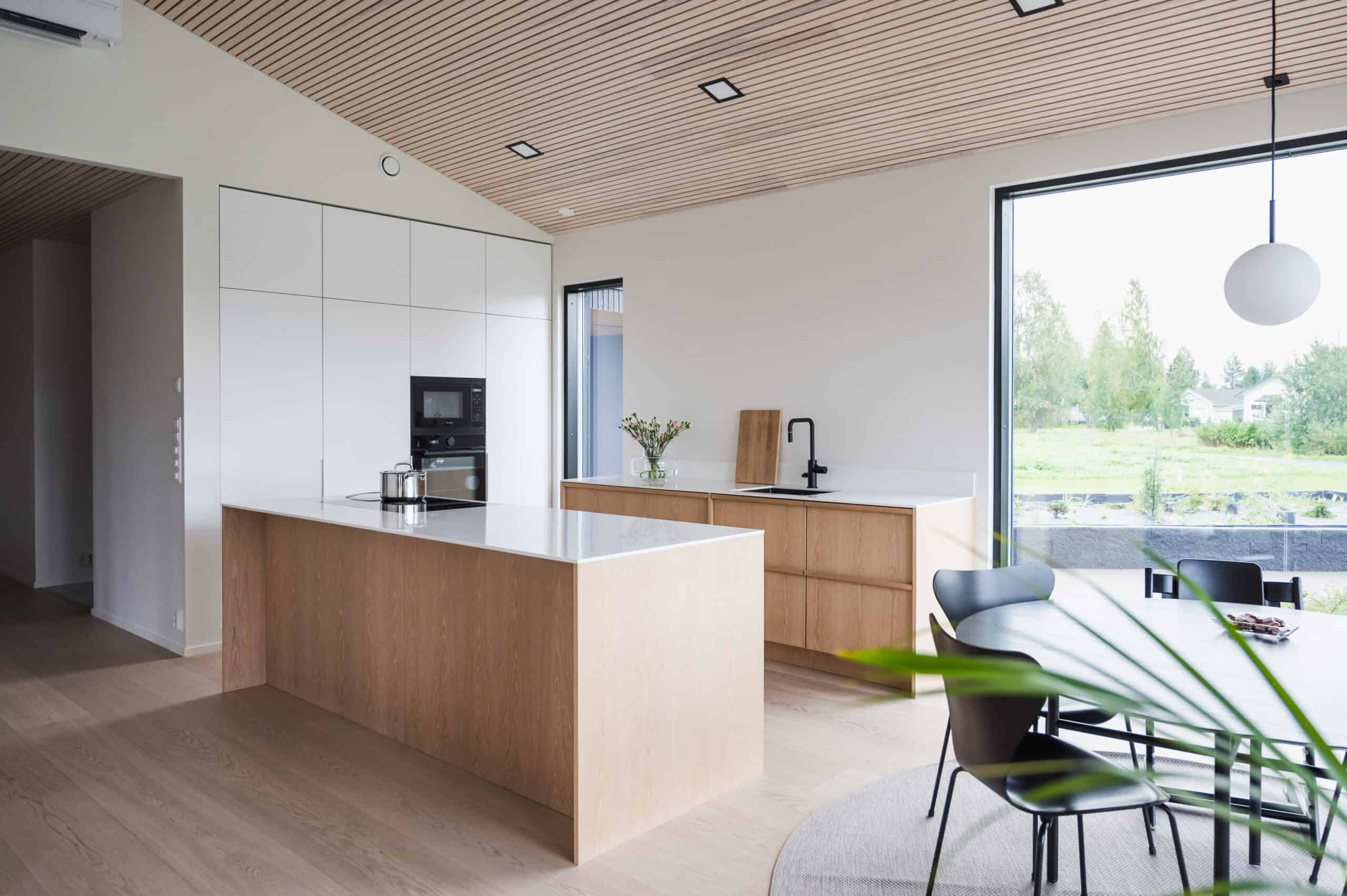 Arkkikaluste Referenssi