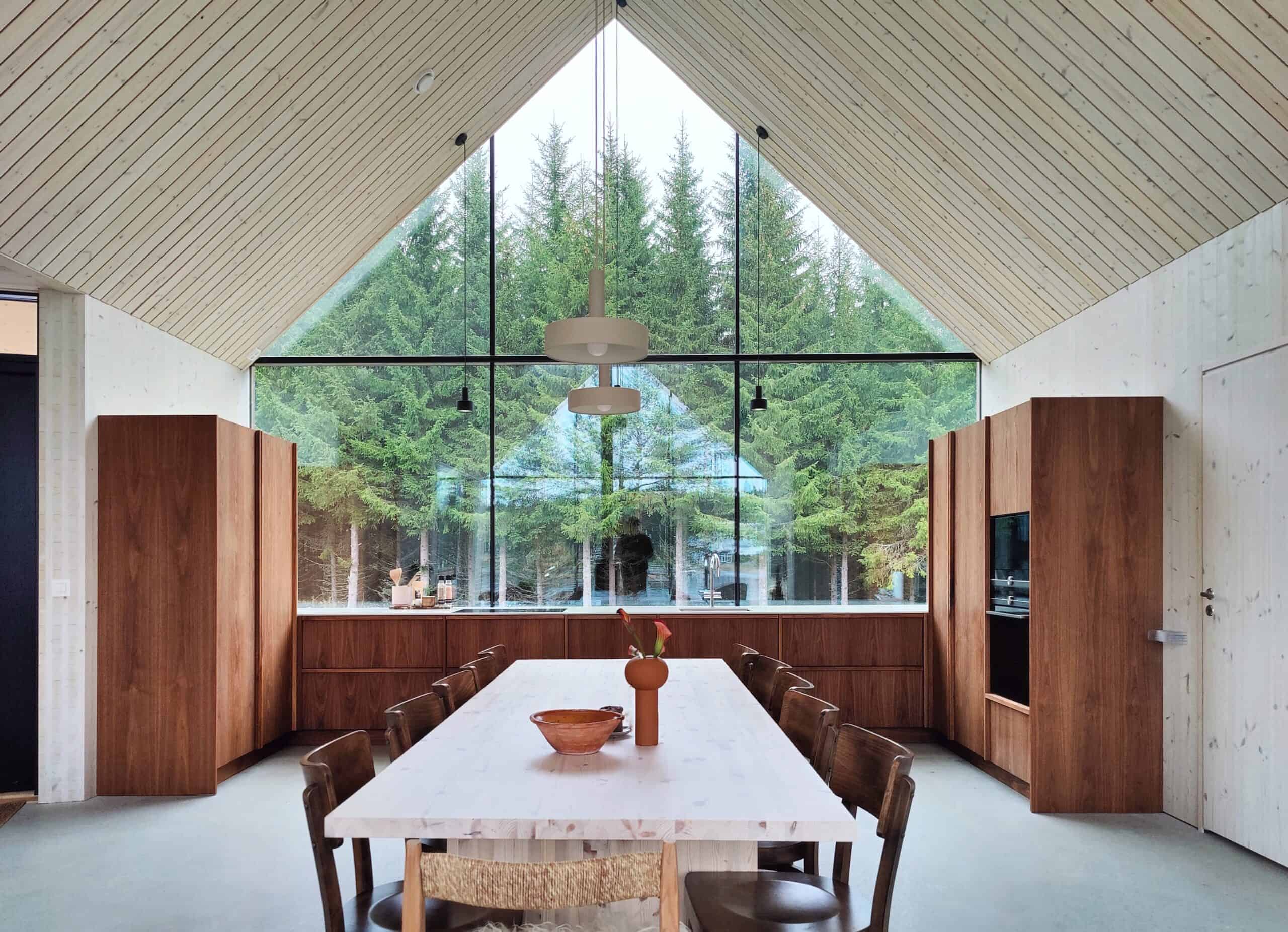 Arkkikaluste Referenssi